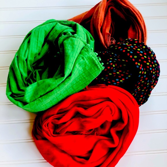 Womens bundle of 4 colorful fun scarves - Picture 2 of 7